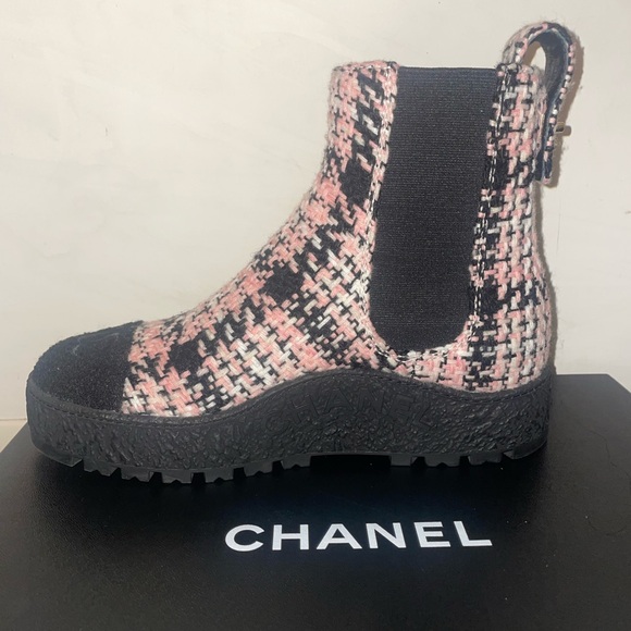 Authentic Chanel tweed booties - Picture 4 of 7